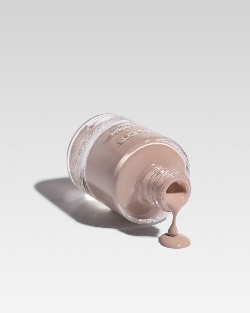 SUBTLE TOUCH 004 SUBTLE TOUCH 004