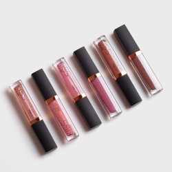 INGLOT KISS CATCHER LIP GLOSS Shimmering nude