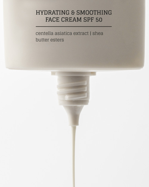 INGLOT LAB Hydrating & Smoothing Face Cream SPF 50 INGLOT LAB Hydrating & Smoothing Face Cream SPF 50